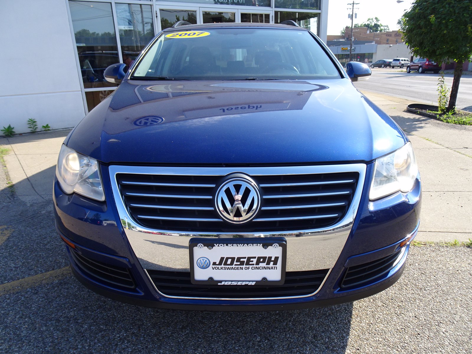 pre-owned-2007-volkswagen-passat-wagon-2-0t-station-wagon-in-cincinnati